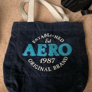 Aero handbag